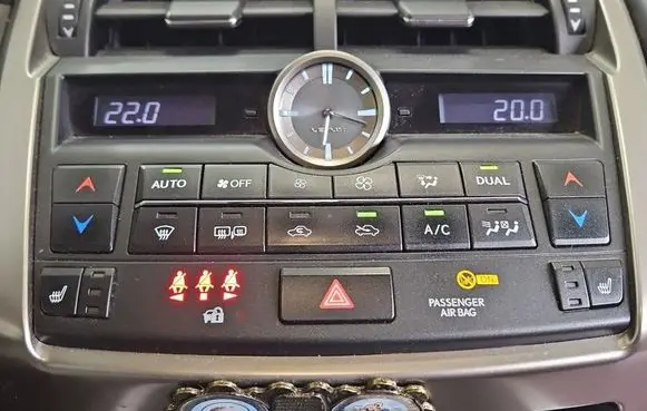 Lexus NX Climate control/heater control trim 5590078041 IMPRK1573875