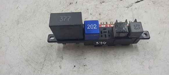 Audi A4 S4 B5 8D Fuse module 