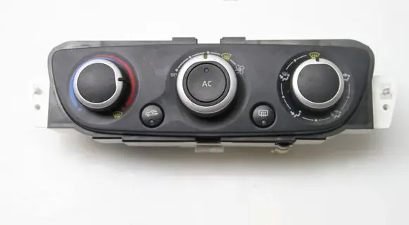 Renault Megane III Air conditioner control unit module T1001786G