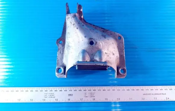 Audi A6 S6 C7 4G Engine mounting bracket 4G0399059A
