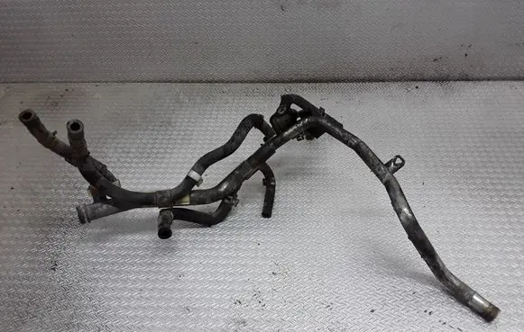 Toyota Yaris Engine coolant pipe/hose