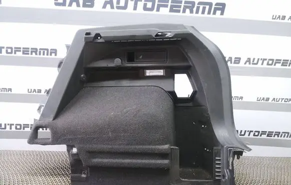 Volkswagen Tiguan Trunk/boot side trim panel 5NA867428BL 5NA867428BM
