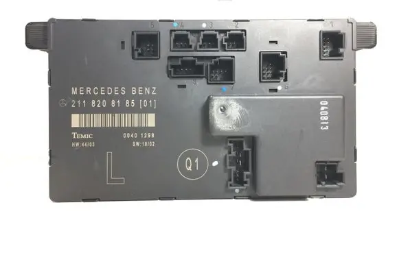 Mercedes-Benz E W211 Door control unit/module 2118208185