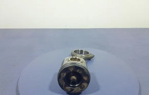 Audi A6 Allroad C6 Piston 