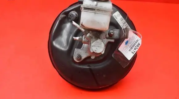 Dacia Sandero Brake booster 472103298R