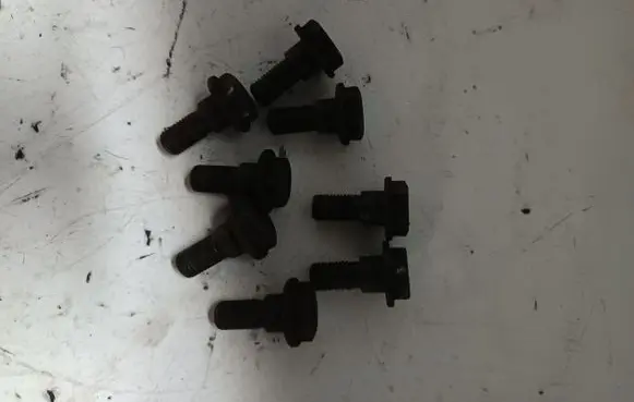 Toyota Previa (XR30, XR40) II Flywheel bolts 