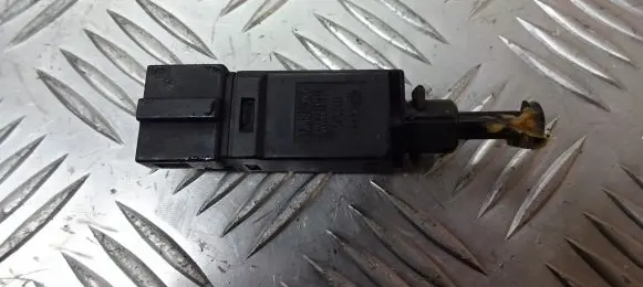 Seat Toledo II (1M) Clutch pedal sensor 1H0927189D