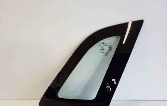 Ford Ecosport Rear side window