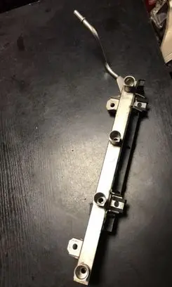 Fuel main line pipe