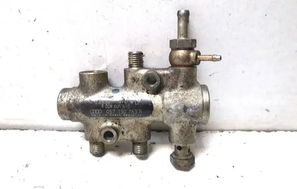 Audi A8 S8 D3 4E Fuel main line pipe 057130763