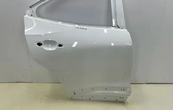 Opel Mokka B Rear door 