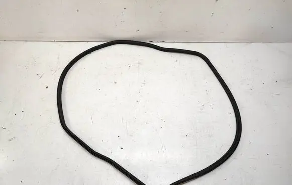 BMW 6 F12 F13 Trunk rubber seal (body)
