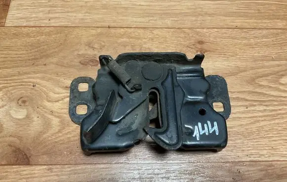 Dodge Journey Engine bonnet/hood lock/catch 4589828AA