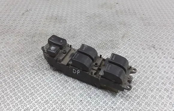 Toyota Hilux (N80, N90, N100, N110) Electric window control switch
