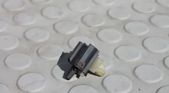 KIA Venga Outside/external air temperature sensor 