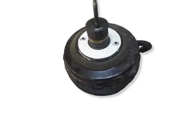 Chevrolet Cruze Brake booster 13338058