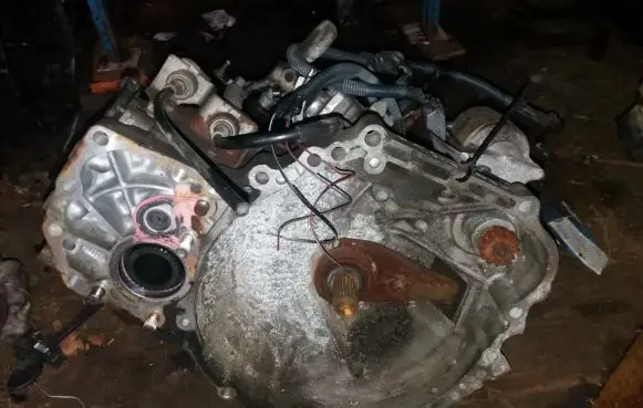 Toyota RAV 4 (XA20) Manual 5 speed gearbox