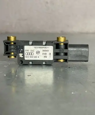 Audi A4 S4 B6 8E 8H Airbag deployment crash/impact sensor 8E0959643A 300902 023180DP0X21