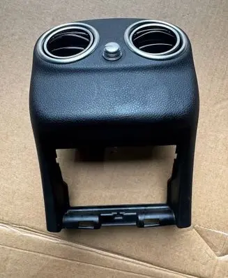 Mercedes-Benz C AMG W205 Rear air vent grill A2058300501