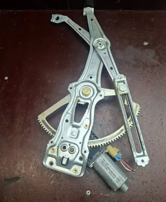 Mercedes-Benz ML W163 Front door window regulator with motor 6004PA1033