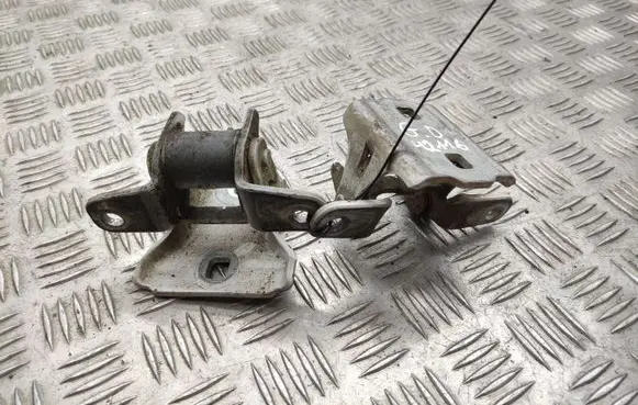 Opel Meriva B Rear door upper hinge