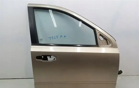 KIA Sorento Front door