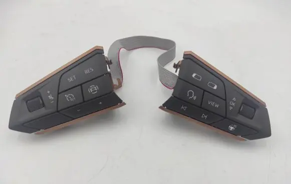 Steering wheel buttons/switches