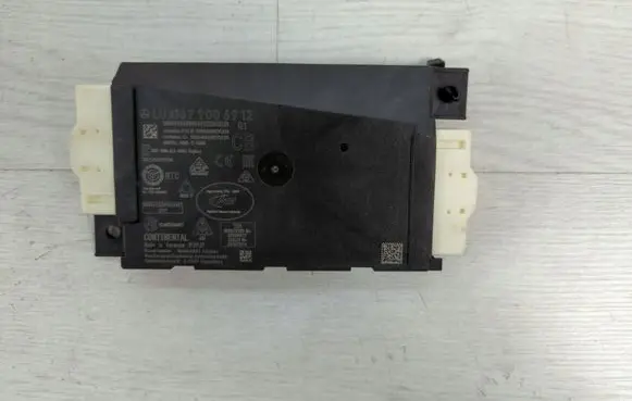 Mercedes-Benz B W247 Keyless (KESSY) go control unit/module A1679006912
