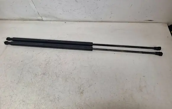 Suzuki Wagon R+ Tailgate/trunk strut/damper 8186084E00 9444QI0475N