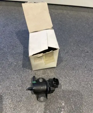 Ford Fiesta Vacuum valve 9688124580 0701209922