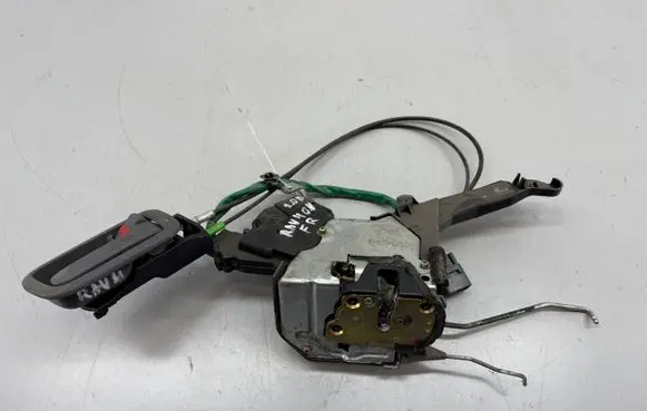 Toyota RAV 4 (XA20) Front door lock