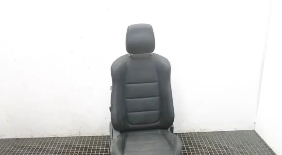 Mazda CX-5 Front passenger seat 