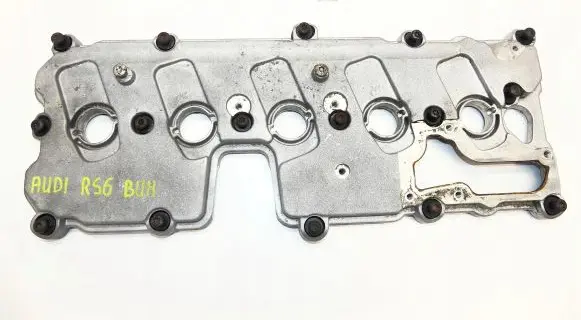 Audi RS6 C6 Rocker cam cover 07L103476P