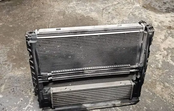 BMW X1 E84 Radiator set 17107524912 11074810 PA66GF30