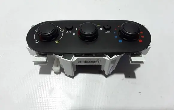 Opel Vivaro Air conditioner control unit module T1032613B