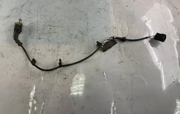Volvo V40 ABS rear brake sensor 31314457