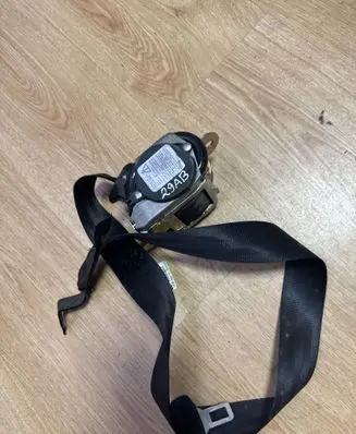 Seat Ibiza III (6L) Front seatbelt 6L4857706 6L4857706G 542455900A