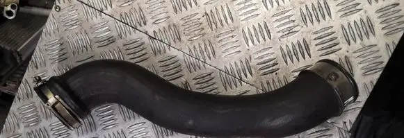 Volvo S60 Intercooler hose/pipe