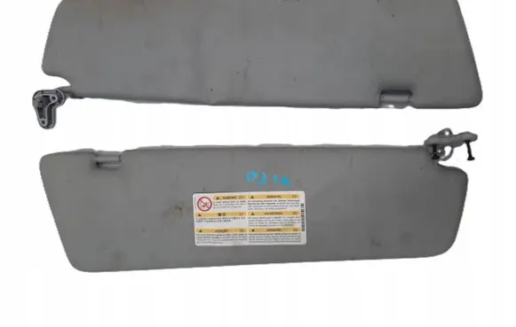 Sun visor clip/hook/bracket