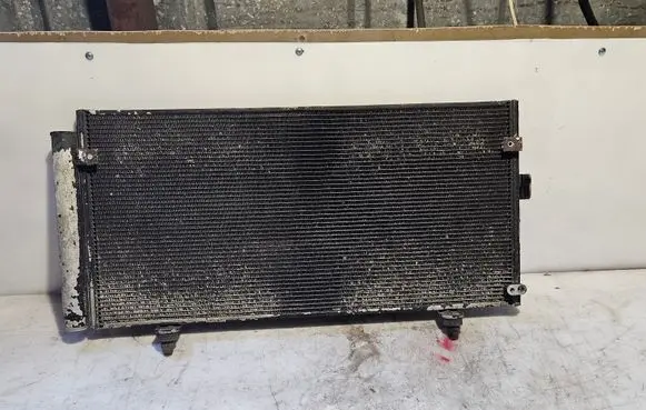 Subaru Legacy A/C cooling radiator (condenser)