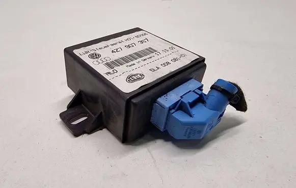 Audi A6 S6 C5 4B Light module LCM 4Z7907357 5LA00808107