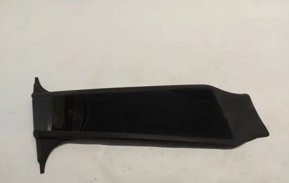 Tesla Model Y (B) Pillar trim (exterior) 1625638-00-b
