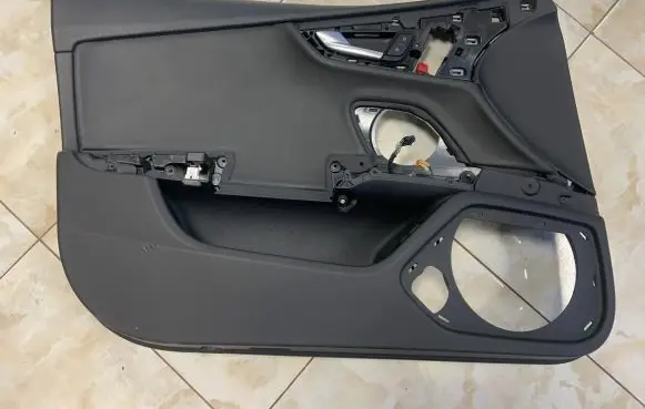 Audi A7 S7 4G Front door card panel trim 4G8867021