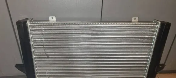 Volvo S70 V70 V70 XC Coolant radiator
