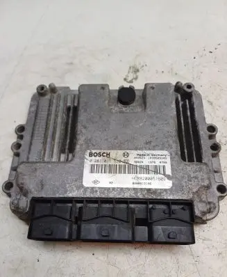 Opel Vivaro Engine control unit/module 0281011530 8200512196 1039S09345