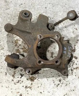 Hyundai Santa Fe Rear wheel hub spindle/knuckle 