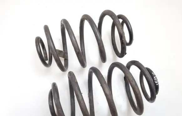 Jeep Wrangler Rear coil spring