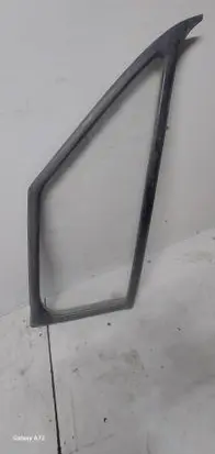 Mercedes-Benz Sprinter W906 Front door vent window glass four-door DOT27AS2M320 43R001025 E000184
