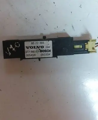 Volvo V70 Airbag deployment crash/impact sensor 8622365 060304 005458