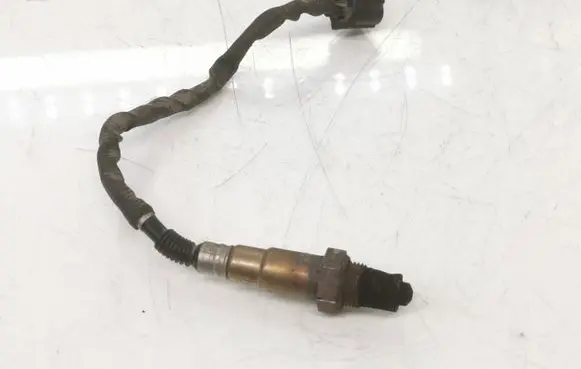 Mercedes-Benz B W245 Lambda probe sensor 0045420718 0S000505T328 0258006749750